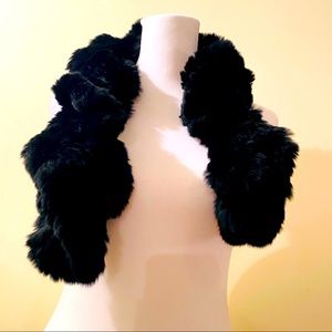 NWOT Belle Fare Black Rabbit Scarf